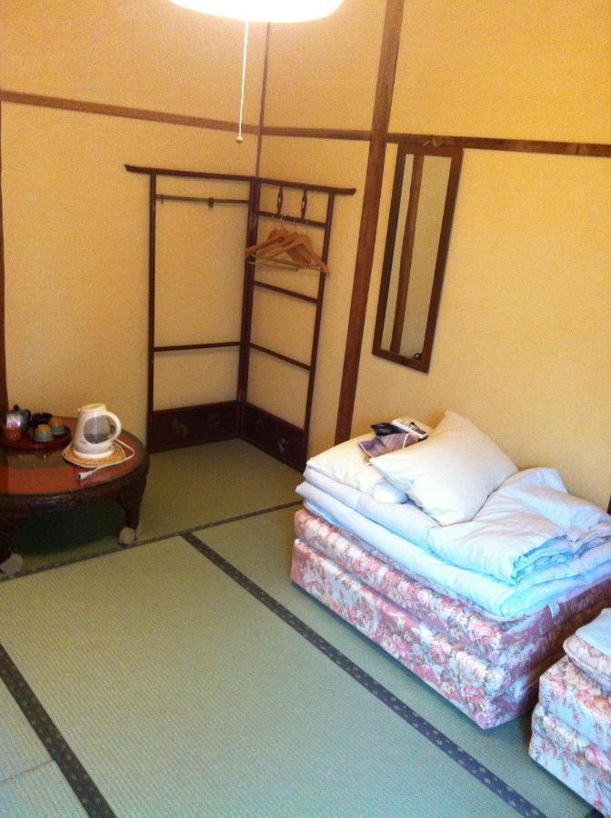 Rakucho Ryokan Kyoto Rom bilde